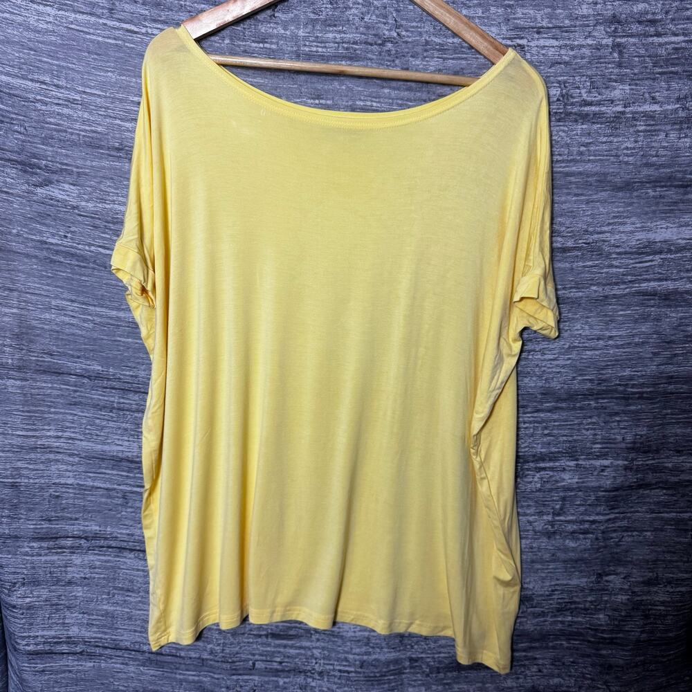 PIKO Green Earth Fashion Light Weight Yellow Tshirt Women Size Small